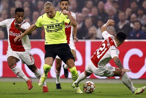 图书馆的女朋友